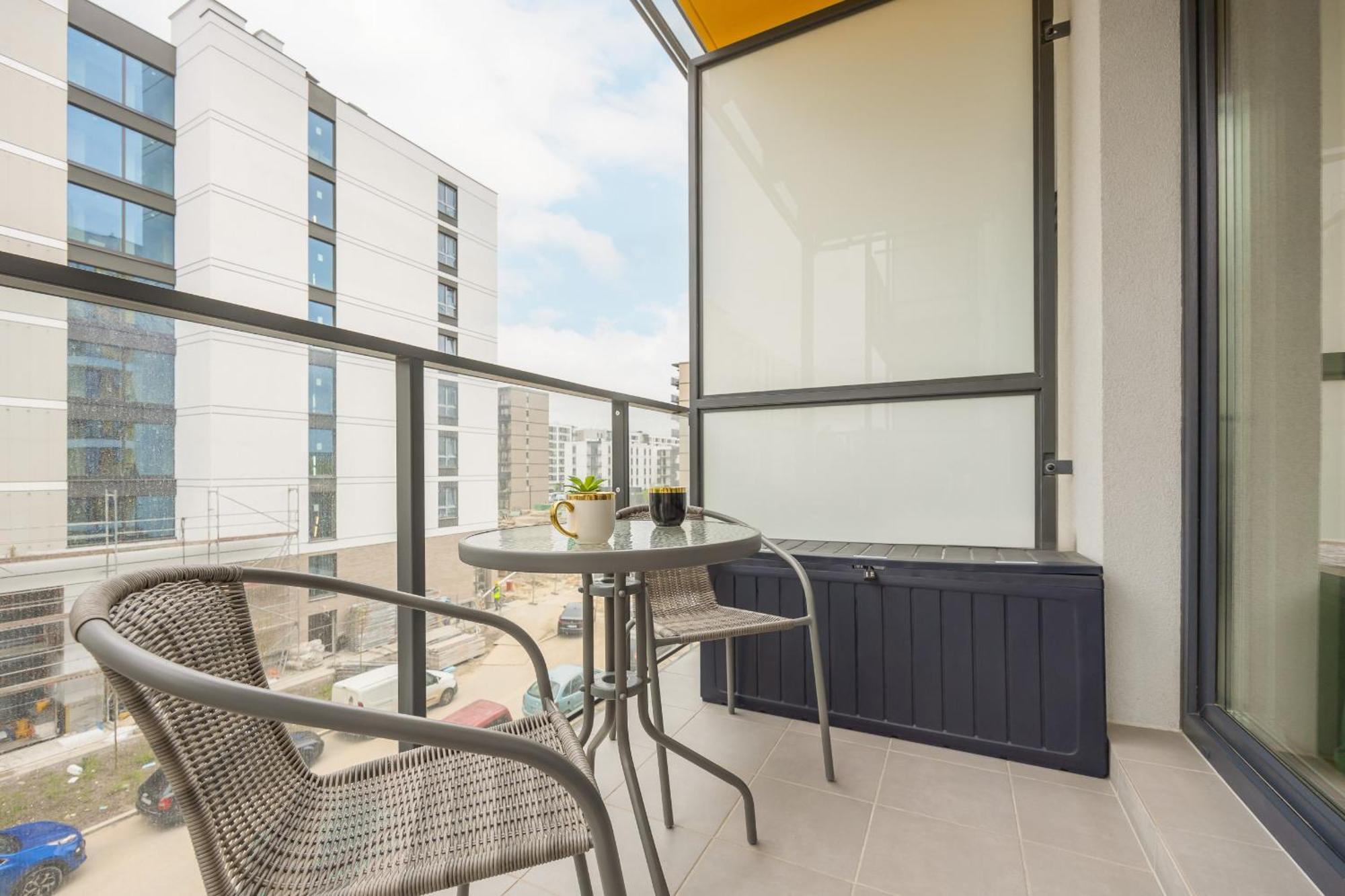 Stylish With Parking By Renters * Warszawa