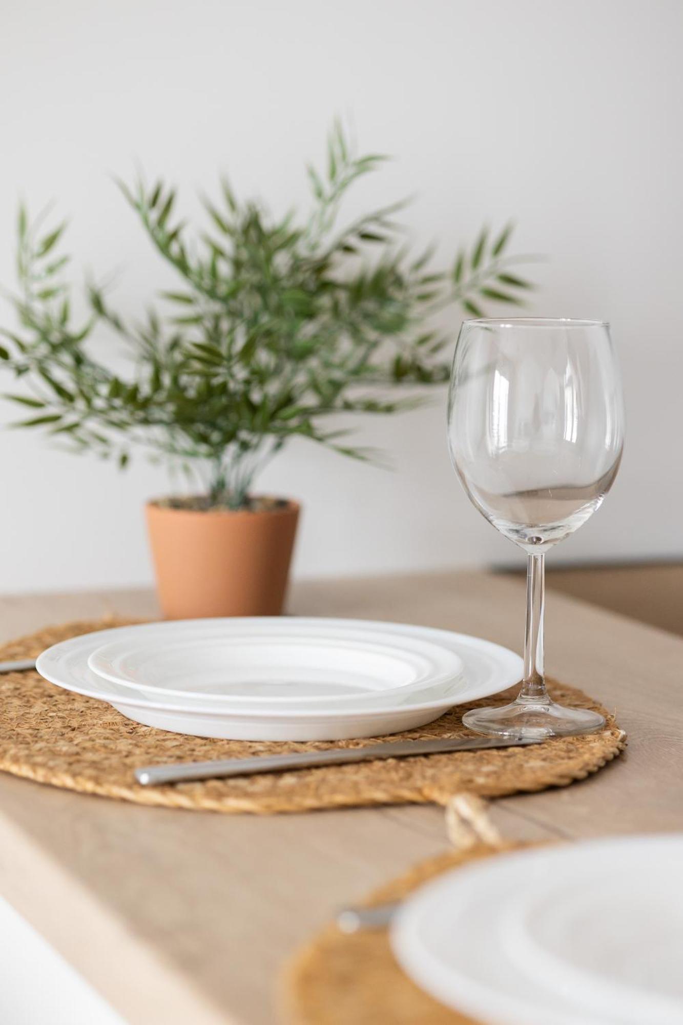 Appartement Stylish With Parking By Renters