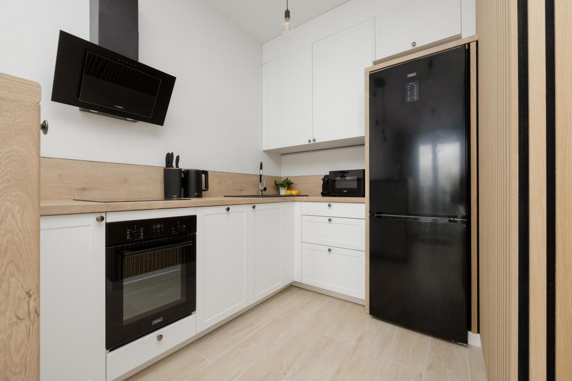 Stylish With Parking By Renters * Warszawa