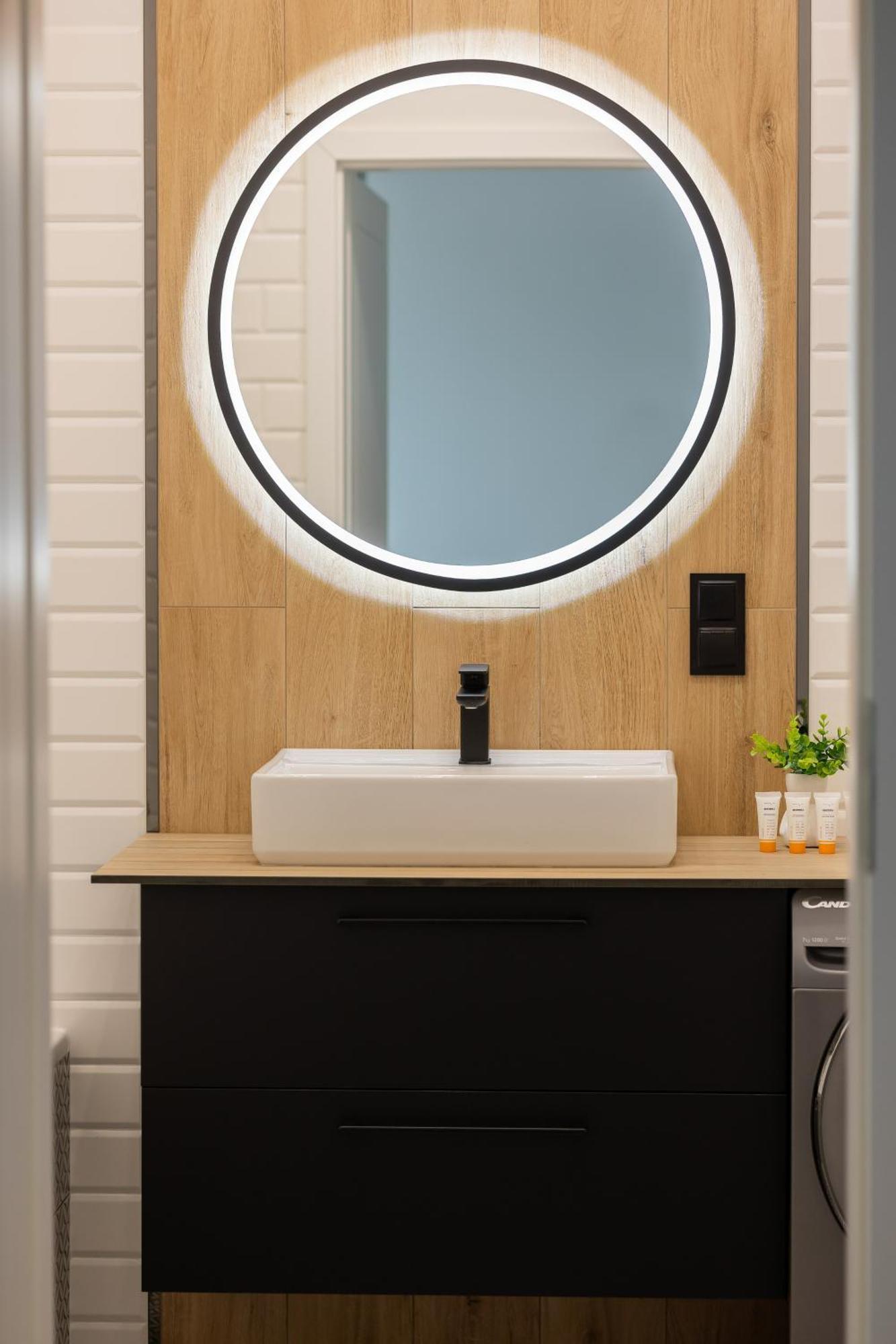 Appartement Stylish With Parking By Renters Warschau