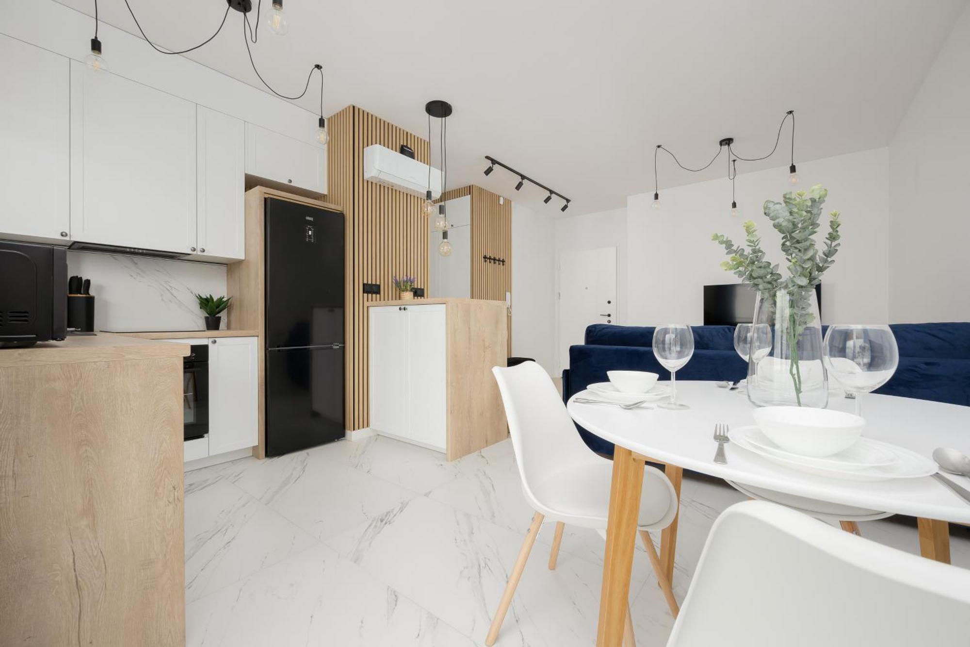 Lägenhet Stylish With Parking By Renters Warszawa